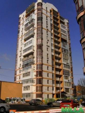 Продам 3-к квартиру 113 кв. м