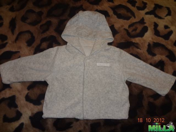 Продам кофточку mothercare на 0-3 мес
