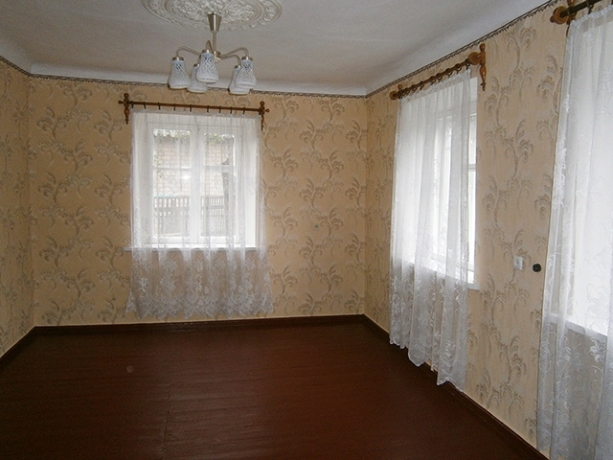 Продажа или обмен дома в г. Артемовске на квартиру в г. Донецке