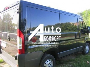 Тонировка автостекол на автомобиль Fiat Dukato, Citroen Jamper, Peugeot Boxer 07-