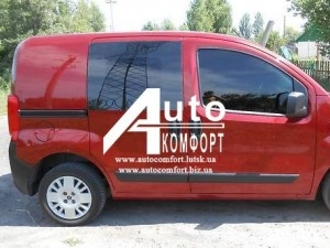 Передний салон, правое стекло на Fiat Fiorino, Citroёn Nemo, Peugeot Bipper
