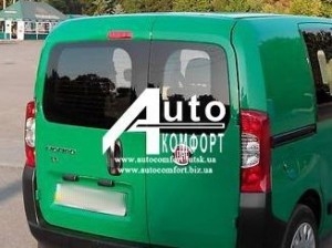 Заднее стекло (распашонка правая) Fiat Fiorino, Citroёn Nemo, Peugeot Bipper