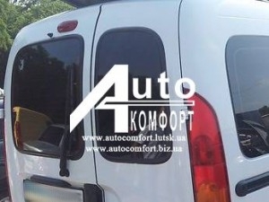 Заднее стекло (распашонка правая) без электрообогрева на автомобиль Renault Kangoo 96-08 (Рено Канг