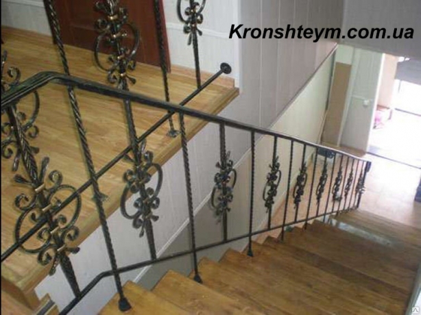 Перила для внутренних и внешних лестниц и балконные ограждения