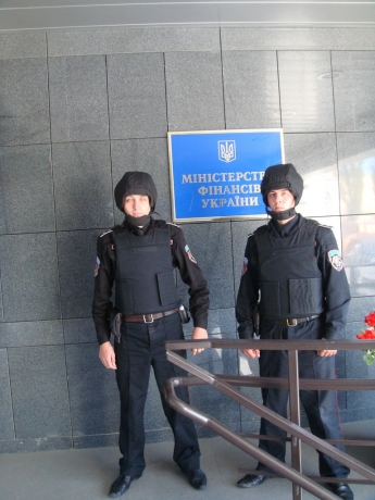 Охранники требуются срочно Киев