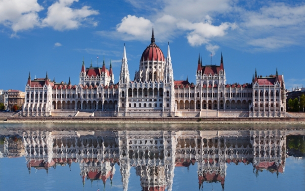 Паспорт Венгрии за 7 месяцев 4500 евро