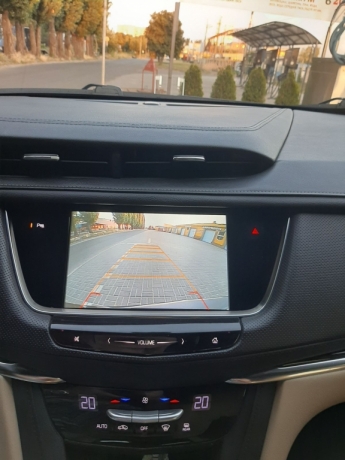 Продам автомобиль Cadillac ХТ5 в отличном техническом состоянии,2016год, цвет графит, в экспл. с2017