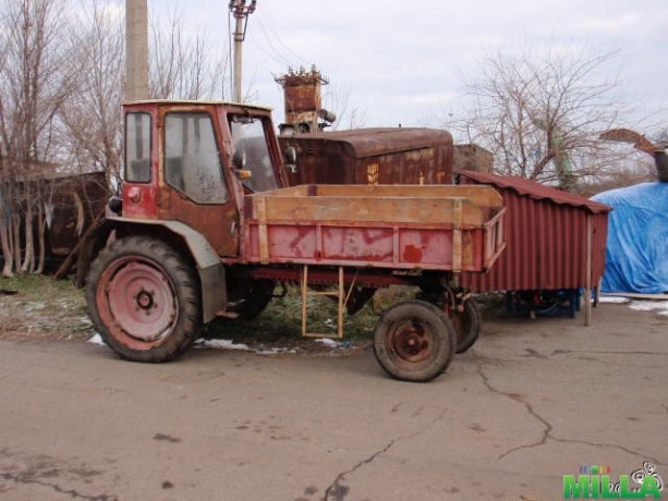 Продам трактор Т - 16 двш