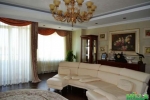 Продам 5-к квартиру, Французский бульвар