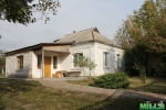 Продам дом согромным участком